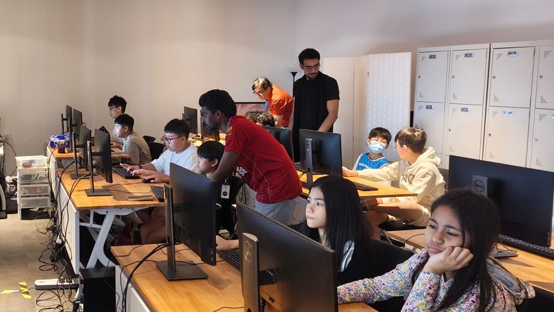 EarlyAdvantage workshop — students at work