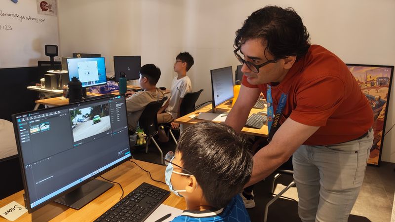 EarlyAdvantage workshop — focused student creator